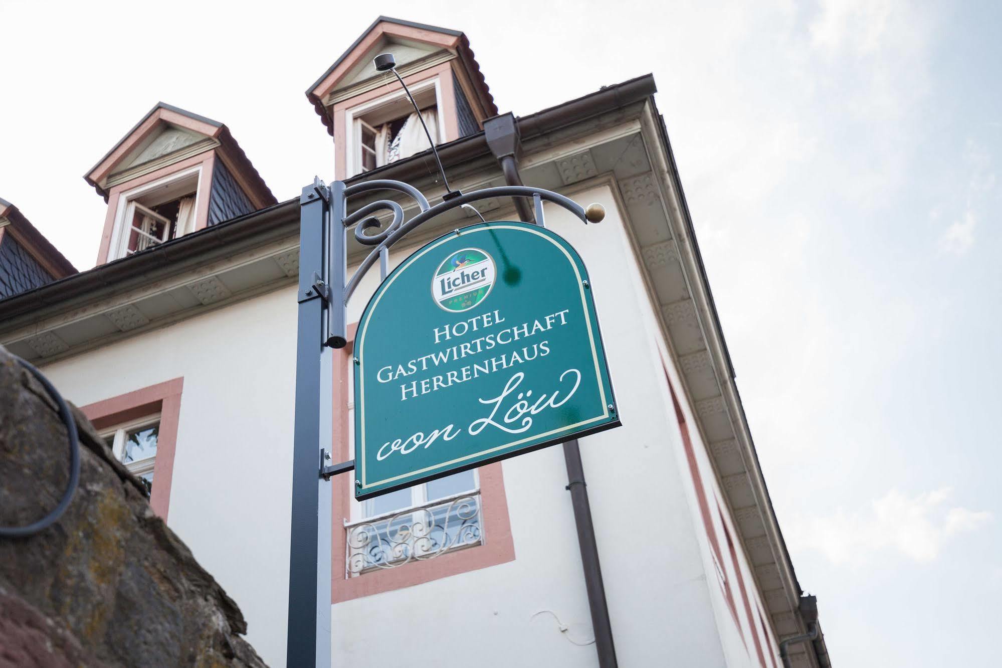 Herrenhaus Von Loew Bad Nauheim Esterno foto