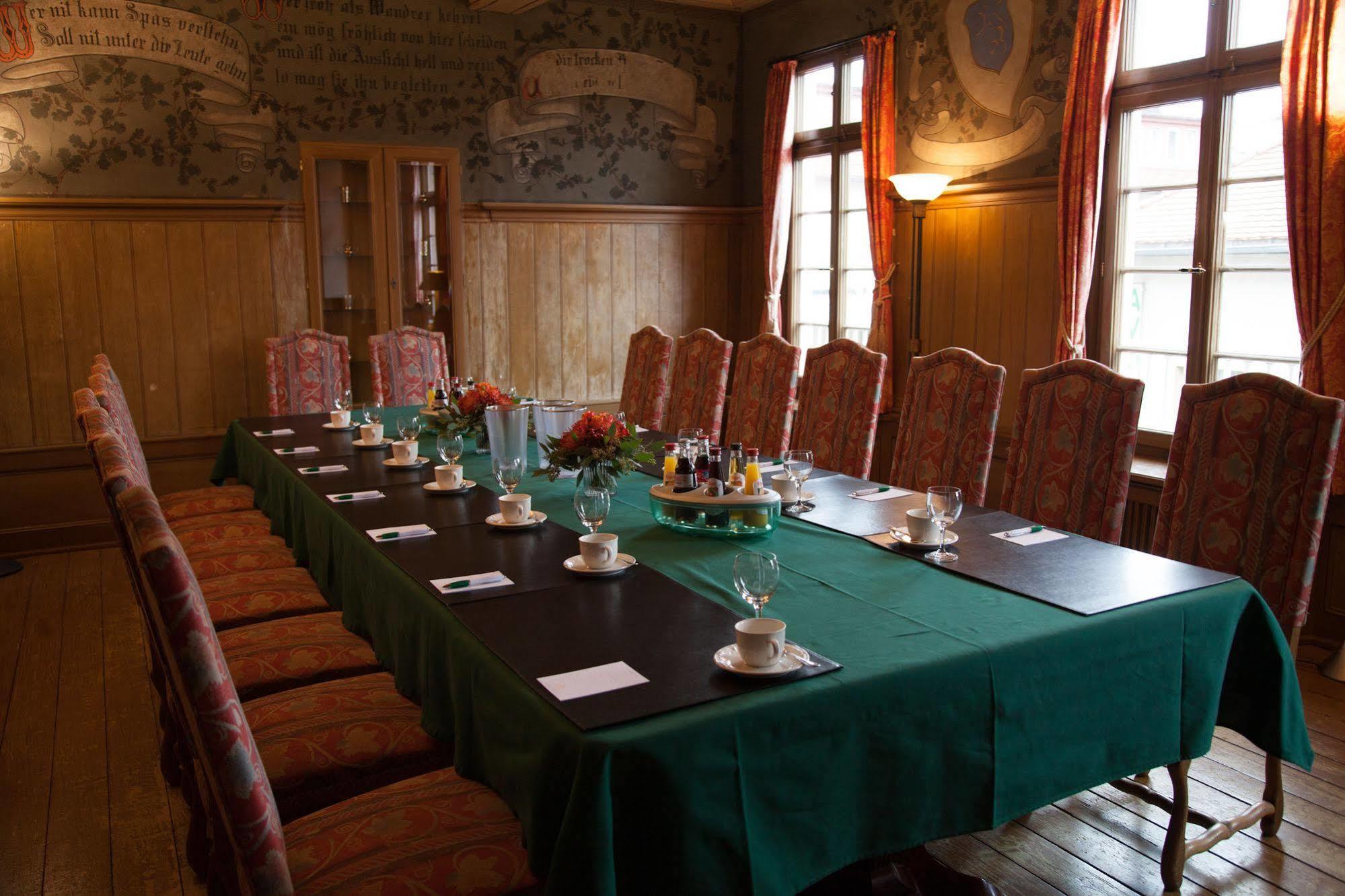 Herrenhaus Von Loew Bad Nauheim Esterno foto