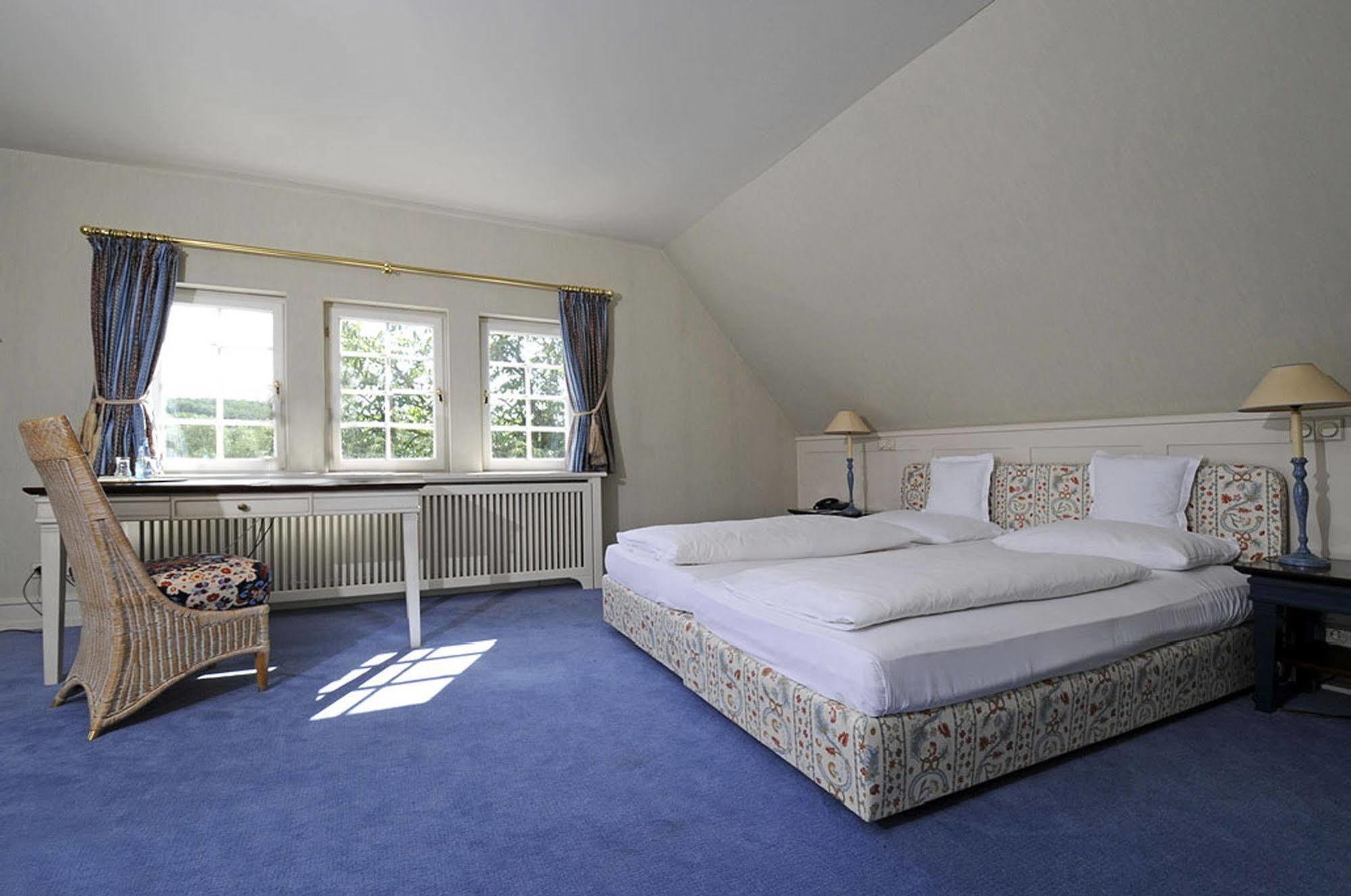 Herrenhaus Von Loew Bad Nauheim Esterno foto